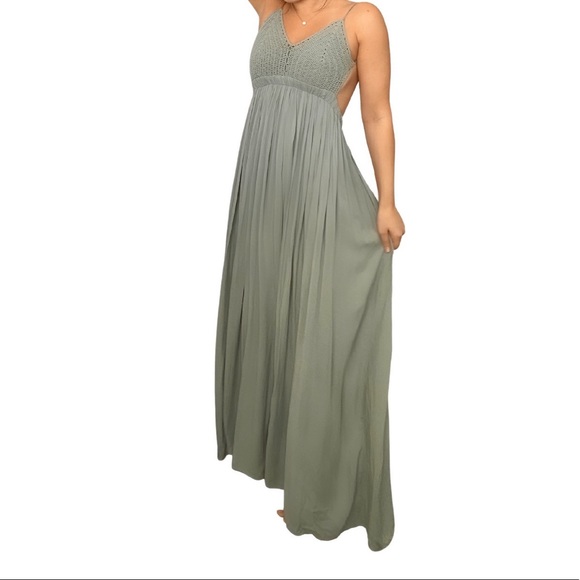 ✨Windsor Sage Green Flowy Maxi Dress XS✨ - Picture 2 of 7